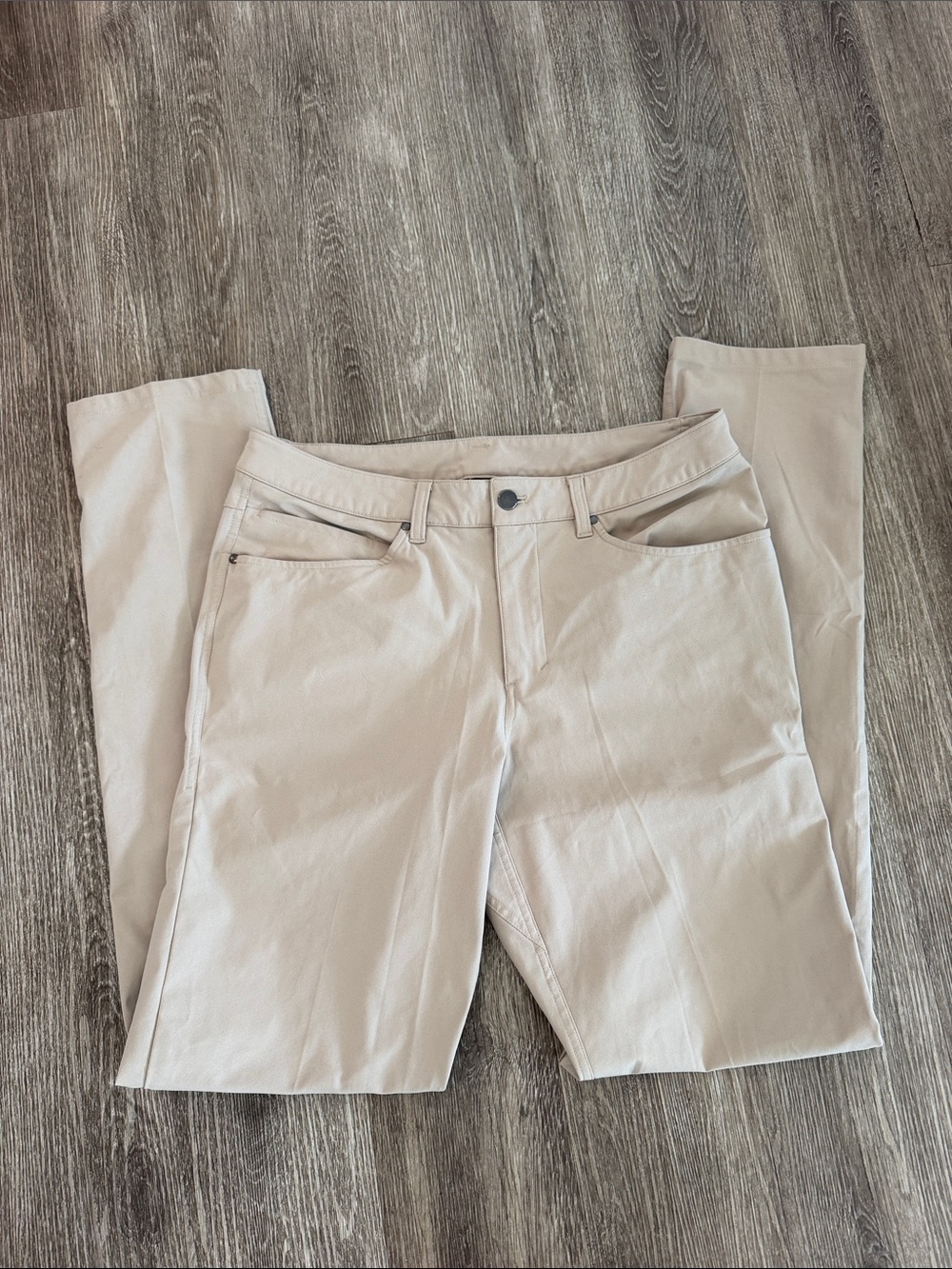 Lululemon ABC pants men’s slim straight khaki beige tan 32 long